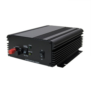 バッテリーチャージャー 25A1バンクモデル（12V）